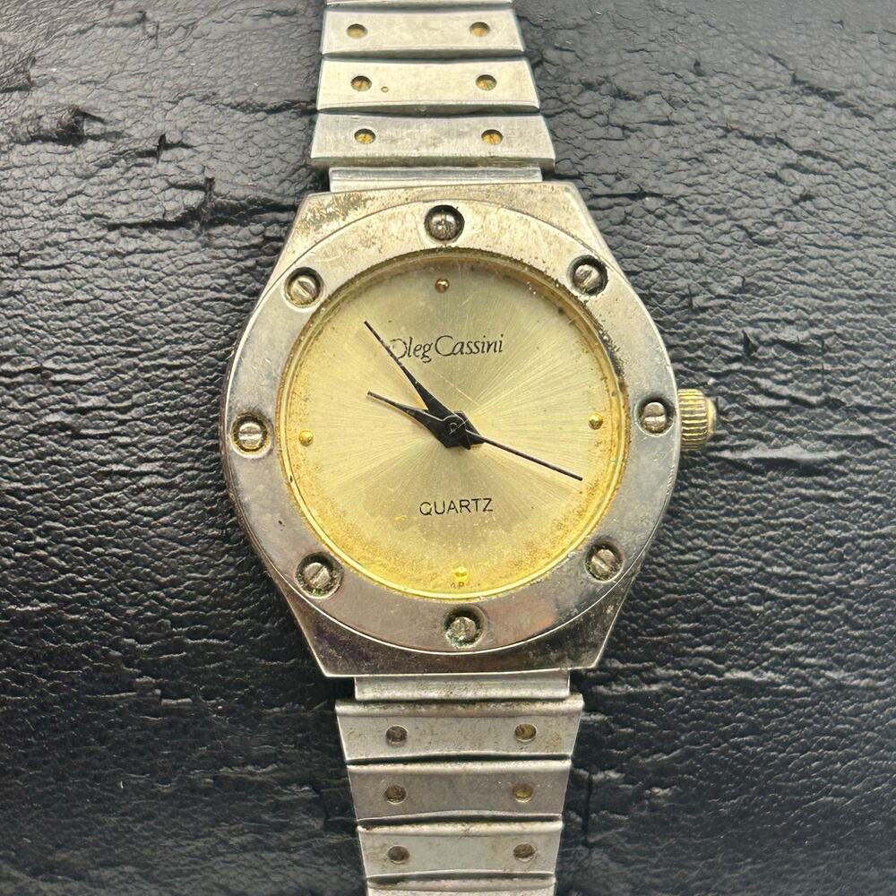 Vintage Oleg Cassini Silver-tone Women’s Quartz Watch Working New Battery